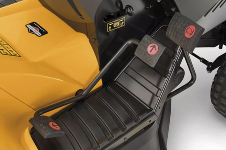 Traktor ogrodowy Estate 7102 W V2 Hydro Kosz 102cm