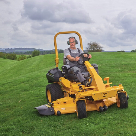 Traktor Cub Cadet Z7 183 Zero Turn / 999 cm³ / 31KM / DOSTĘPNY OD RĘKI