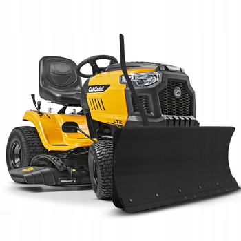 Cub Cadet LT2 NS 92 - boczny wyrzut z pługiem